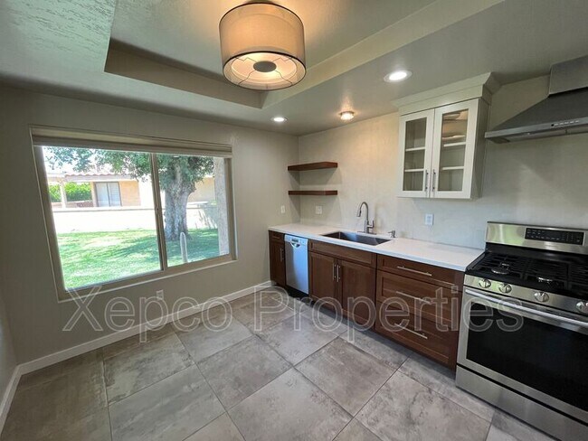 Building Photo - 41737 Armanac Ct