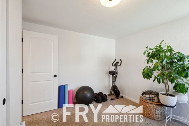 Building Photo - Updated Chaffee Park Home - Minutes from LoHi