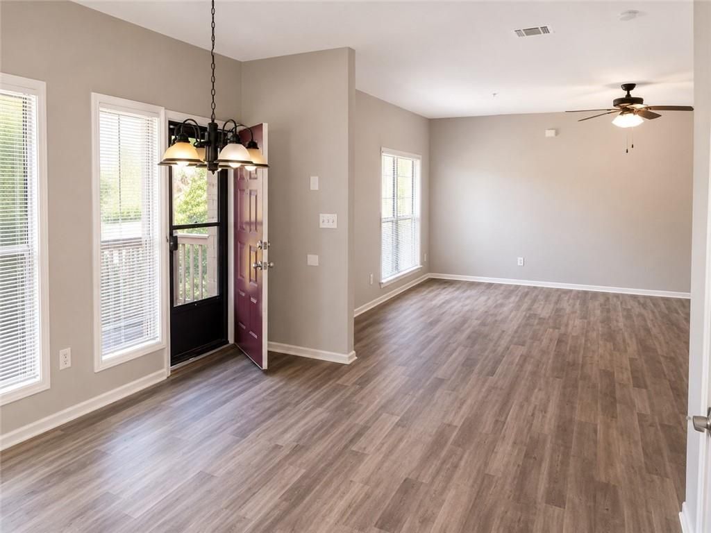 Building Photo - 3059 Steeplechase Dr