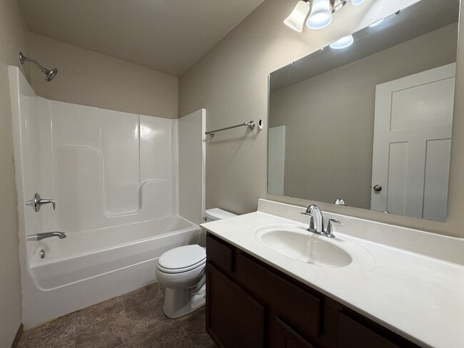 Building Photo - 1589 Ashlynd Ct