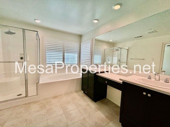 Building Photo - 15595 Sesame Seed Ave