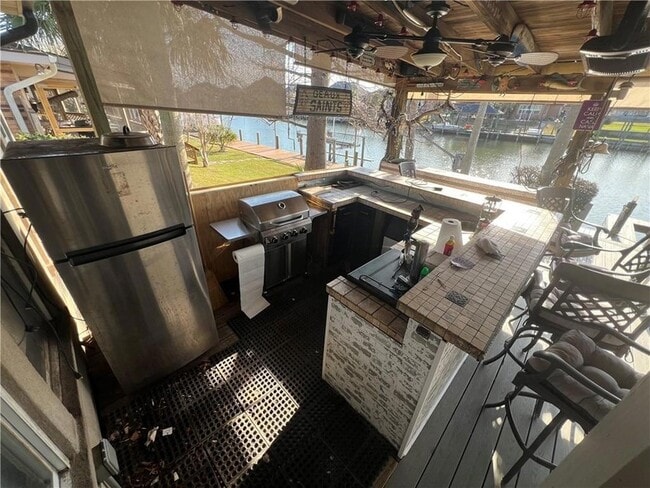 Building Photo - 110 Southern Star Pl