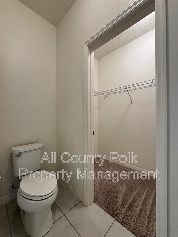 Building Photo - 7163 Cruz Ct