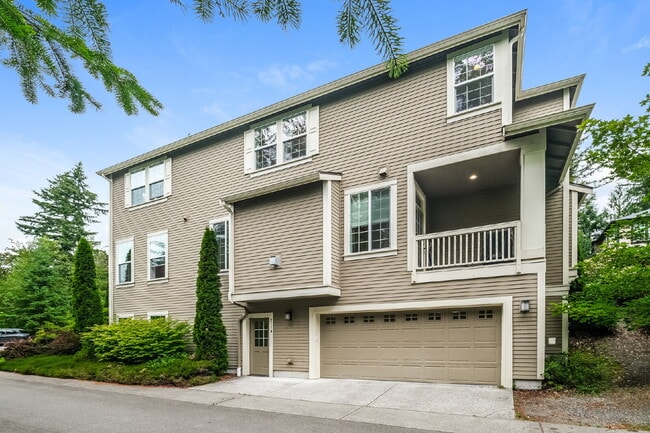 Building Photo - Beautiful Issaquah Highlands Home on Corner Lot with Greenbelt Views, Covered Porch and AC- AVAIL...