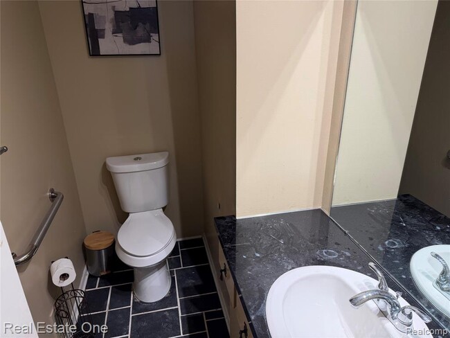 Building Photo - 7068 Heather Heath Ln