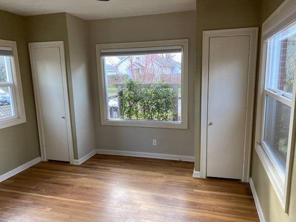 Upstairs bedroom 1 - two closets - 3200 SE 78TH AVE