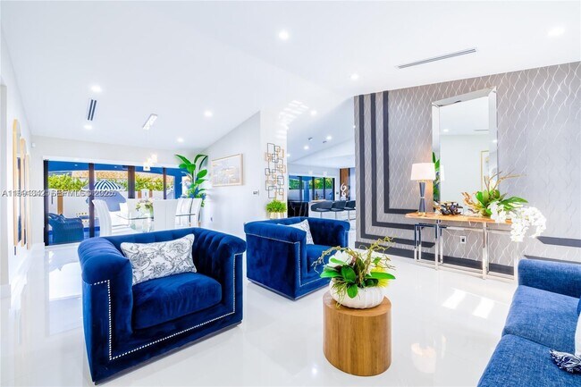 Building Photo - 3221 SW 140th Ave