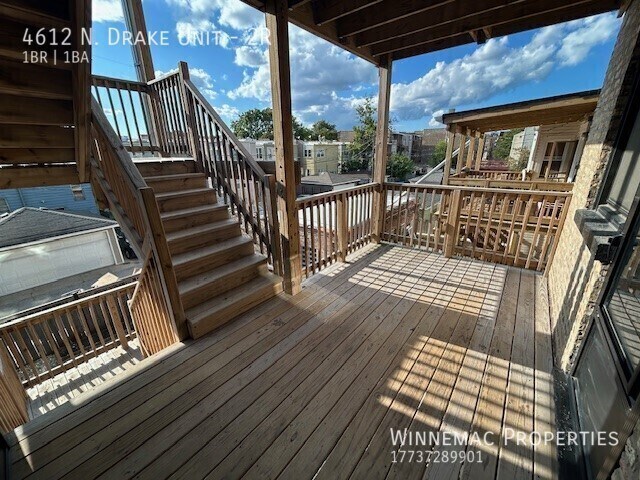 Building Photo - 4612 N Drake Ave