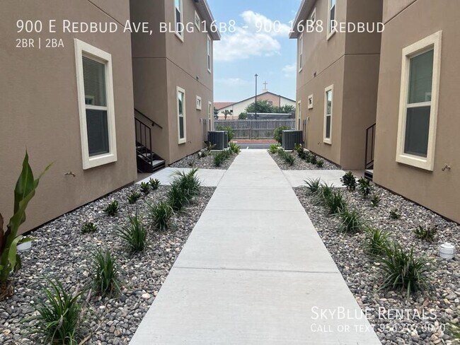 Primary Photo - 900 E Redbud Ave