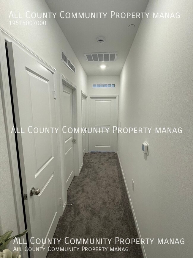 Building Photo - 2398 Diamond Edge Rd