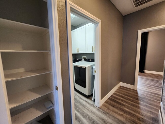 Building Photo - Fully Renovated Single Story Ranch Style Home in Summerlin!