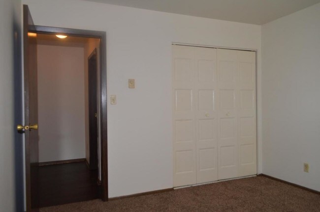 Building Photo - 3213 Dody Avenue, Unit #4