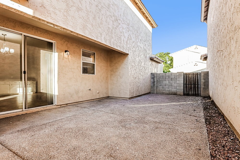 Building Photo - 10024 W Kingman St