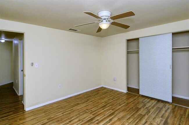 Building Photo - 2512 Post Rd