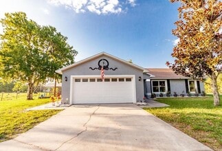 Building Photo - Kissimmee Charmer