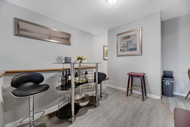 Building Photo - 121 New York Ave NW