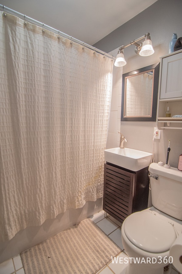 Building Photo - 2733 N Wayne Ave