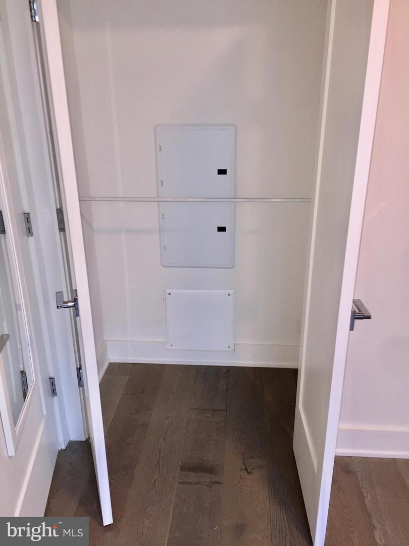 Closet - 1412 Chapin St NW