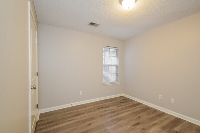 Building Photo - 4218 Markston Dr