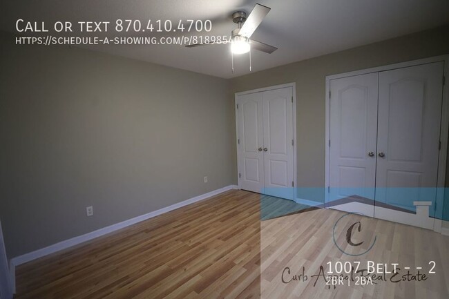 Building Photo - Spacious 2 bed /2 full bath apt - includes...