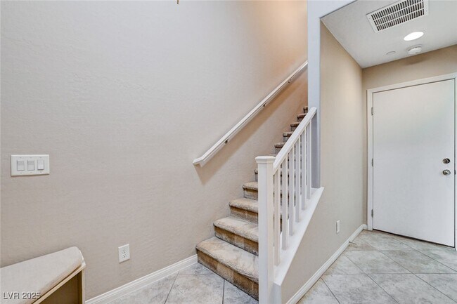 Building Photo - 9050 W Tropicana Ave