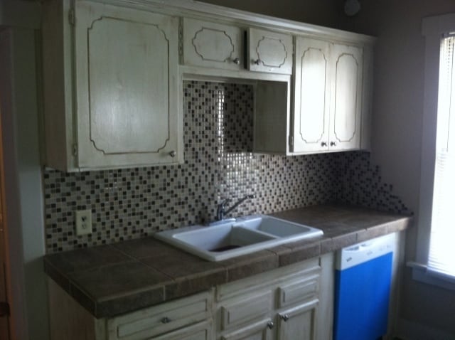 Building Photo - Cozy 2+ Bedroom Home in South Omaha! Pet F...