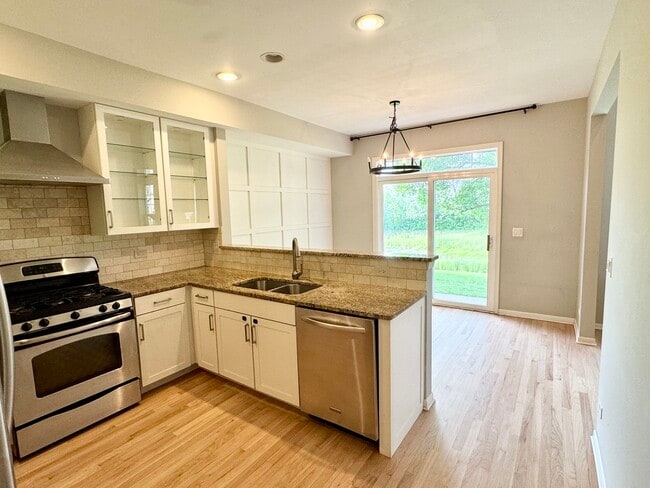 Building Photo - 1344 Danada Ct