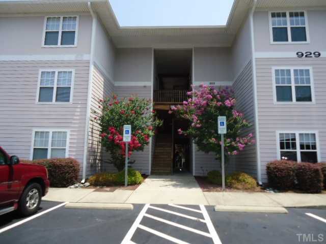 Building Photo - 929 Morreene Rd