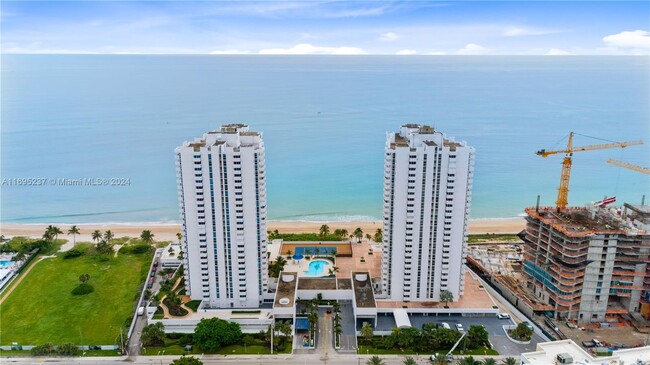 Building Photo - 1370 S Ocean Blvd