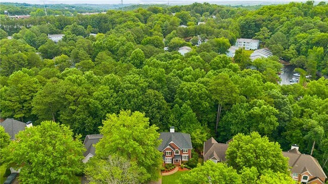 Building Photo - 270 Edwardton Ct