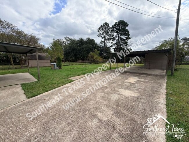 Building Photo - 1441 Bassett St