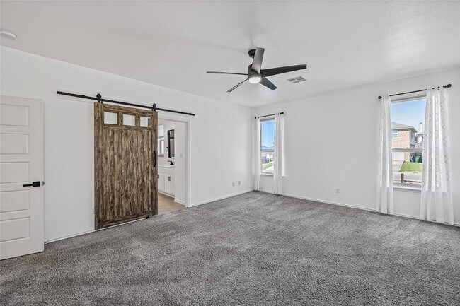 Building Photo - 3651 Sandy Brook Dr