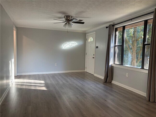 Building Photo - 209 Evans Cook Ct
