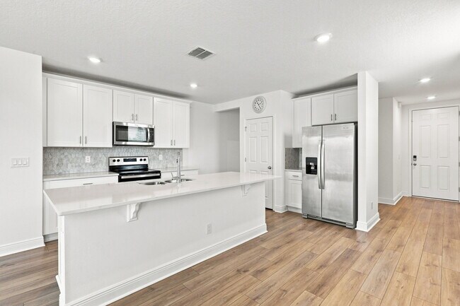 Building Photo - 101 Pitching Wedge Dr