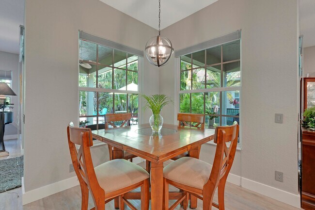 Building Photo - 127 Via Castilla