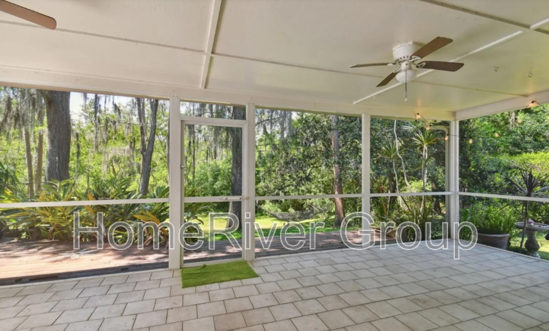 Building Photo - 16806 Rolling Rock Dr