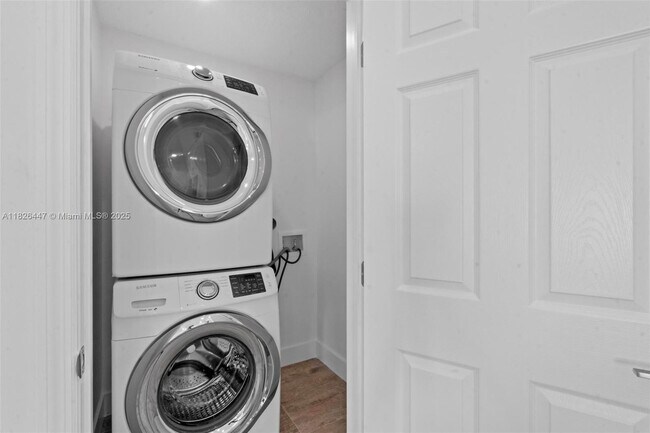 Building Photo - 15862 SW 286th St