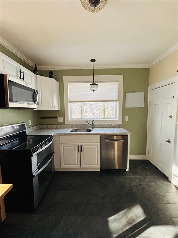 Building Photo - 20 Wildwood Ave