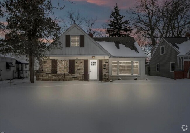 Building Photo - 4168 Eastway Rd