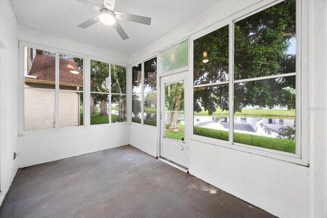 Building Photo - 5802 Parkview Point Dr