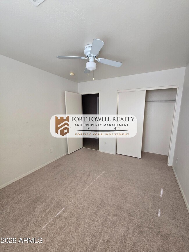 Building Photo - 23952 W Desert Bloom St