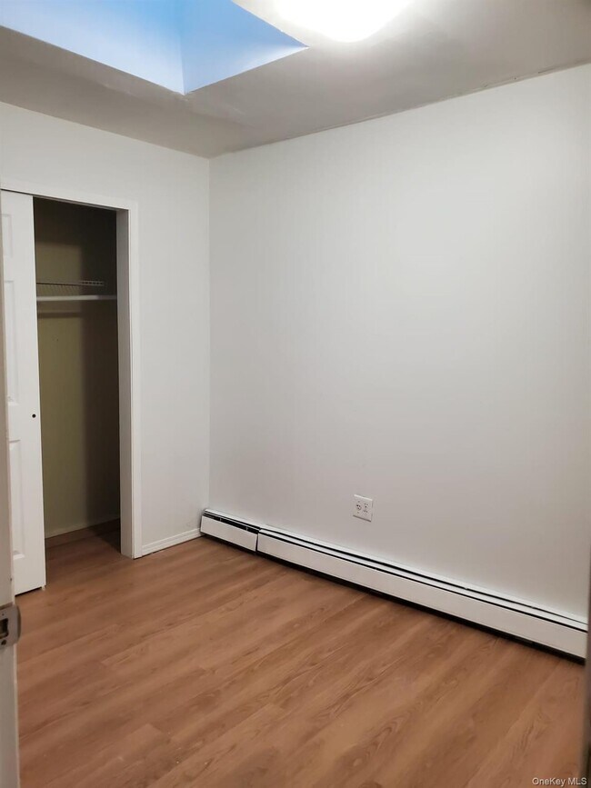 Building Photo - 94-86 218th St