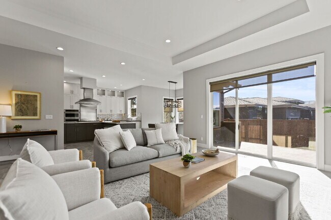 Building Photo - Modern Design Meets Mountain Living on Ben...