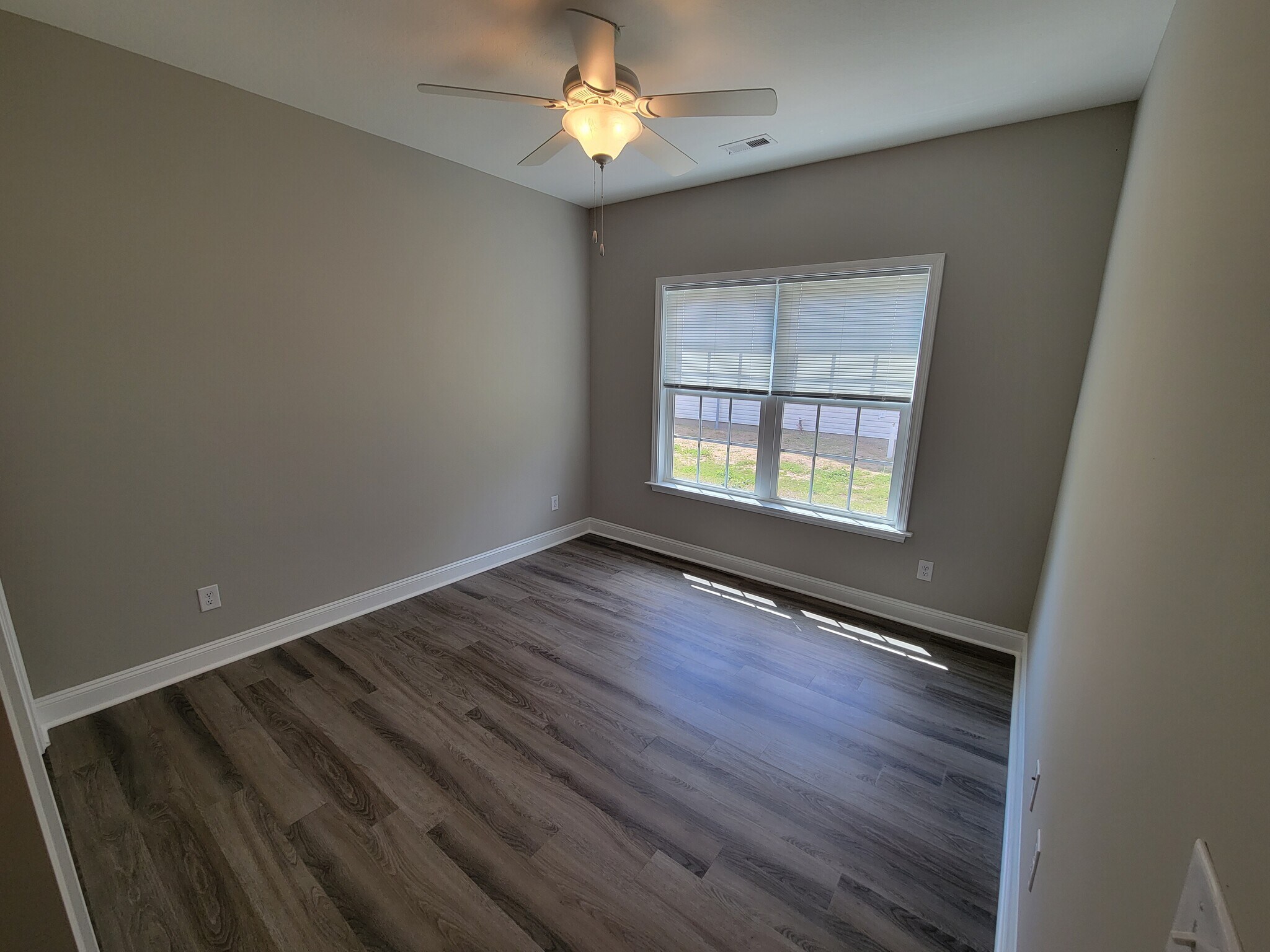 Building Photo - 764 Hobonny Loop
