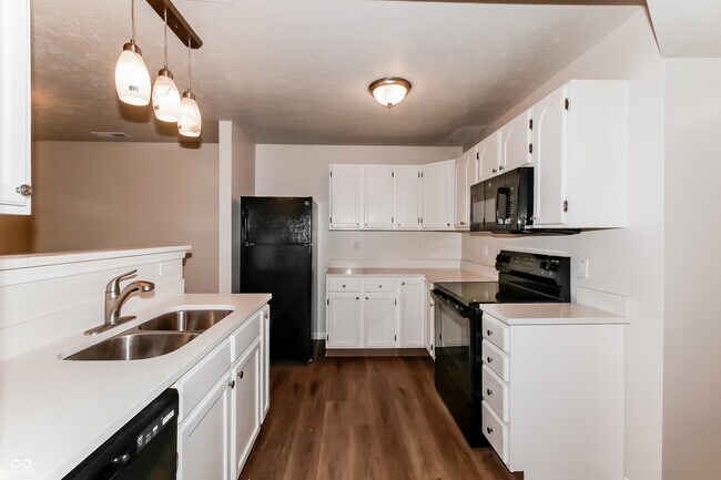 Building Photo - 6368 Titania Dr