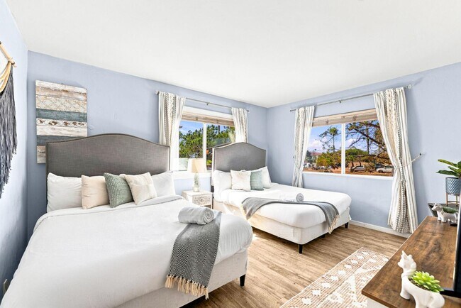 Building Photo - 829 San Fernando Pl