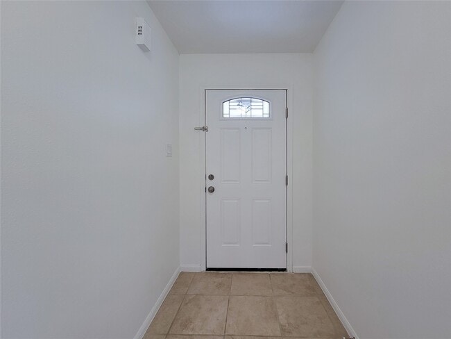 Building Photo - 14443 Golden Cypress Ln