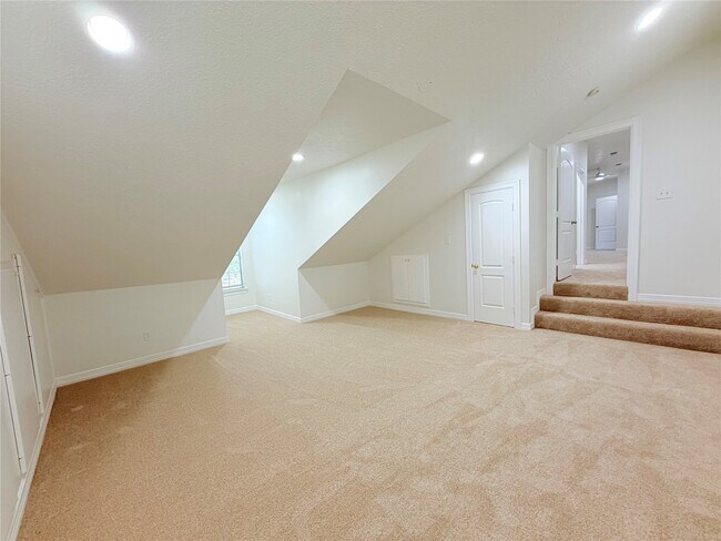 Building Photo - 25047 Northampton Forest Dr