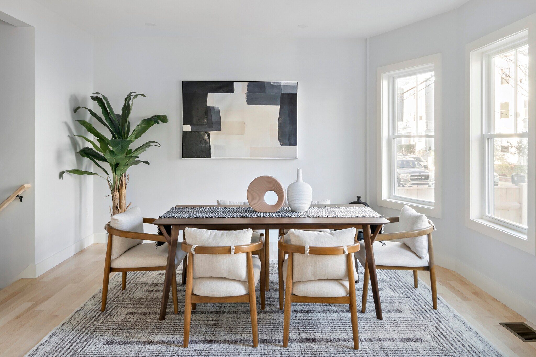 Building Photo - 315 Pearl St