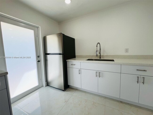 Building Photo - 26045 SW 131st Ct